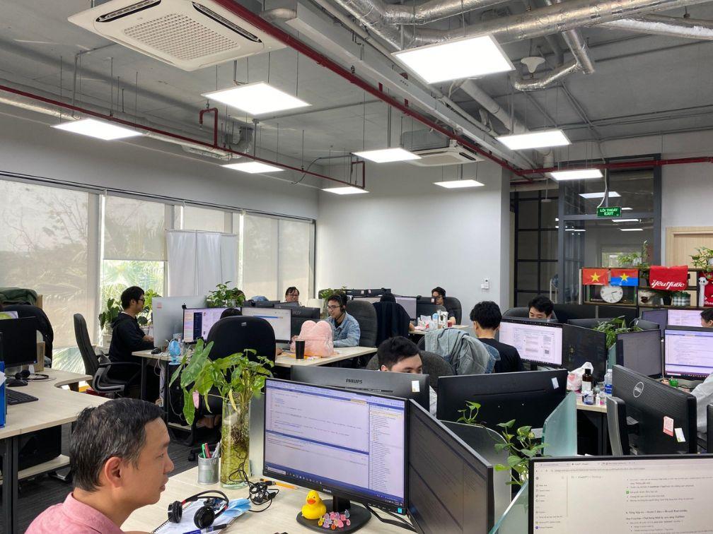 Team Vega Software tại văn phòng